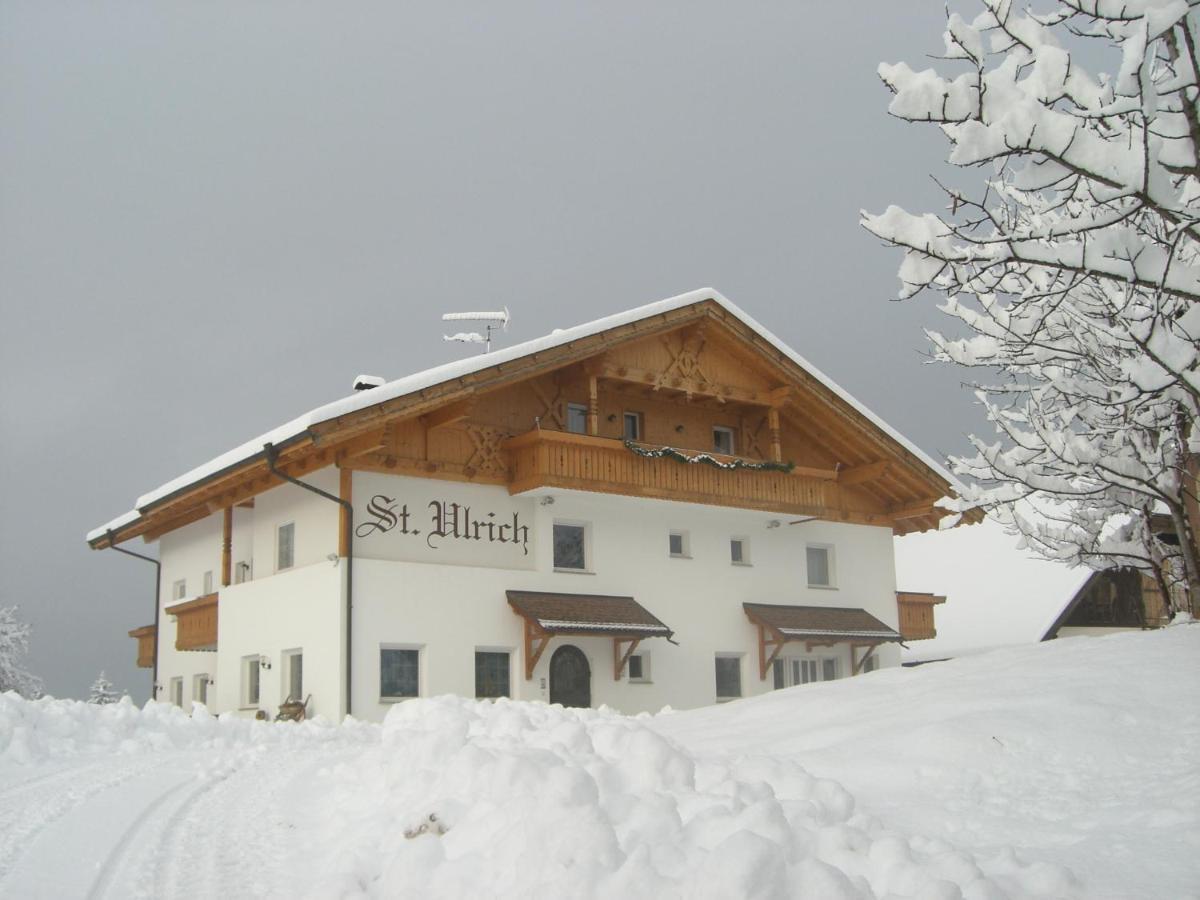 Gasthof St. Ulrich Meltina Exterior foto
